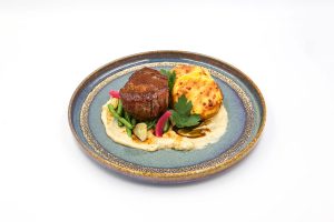 DODO'S Kitchen - Bélszín szarvasgomba mártással, gratin burgonyával, fokhagymás ceruzababbal