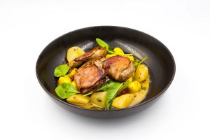 DODO'S Kitchen - Saltimbocca borjúszűzből, gnocchival, körtével, bébi parajjal